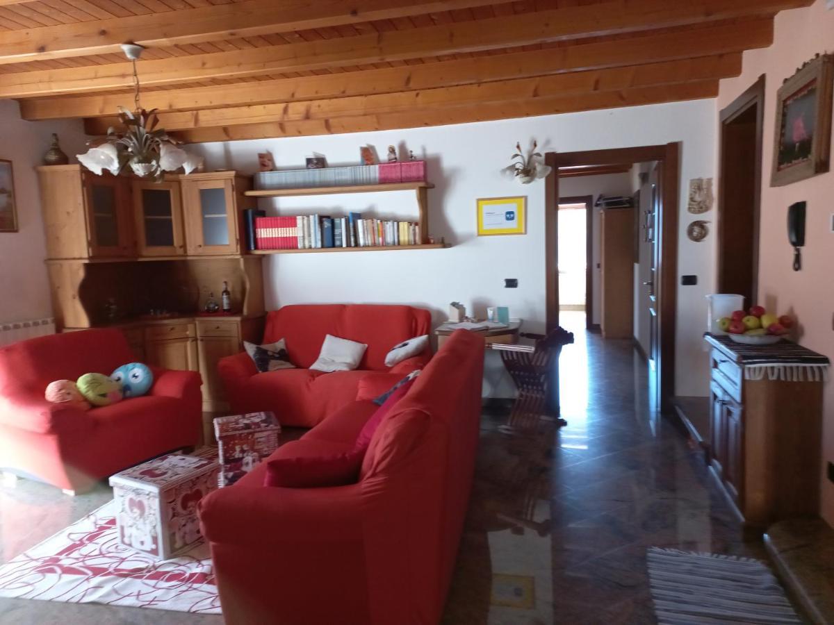 Casa Vacanza Da Ghislin เตโญ ภายนอก รูปภาพ